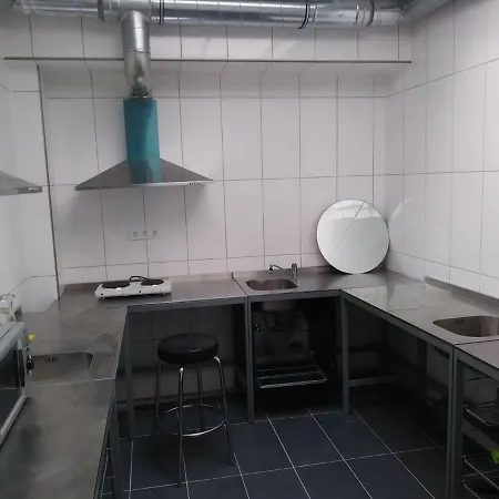 Gastehaus Naher Porsche Fabrik Zimmer/room 1 Nyaraló *