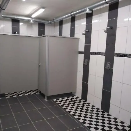 Semesterbostad Gastehaus Naher Porsche Fabrik Zimmer/room 1